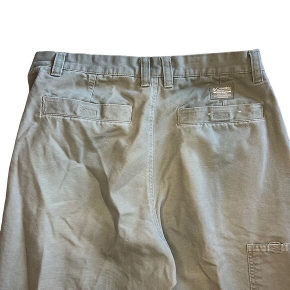 Columbia Light Army Green Pants. Size 34. Great Condition! - Picture 7 of 11